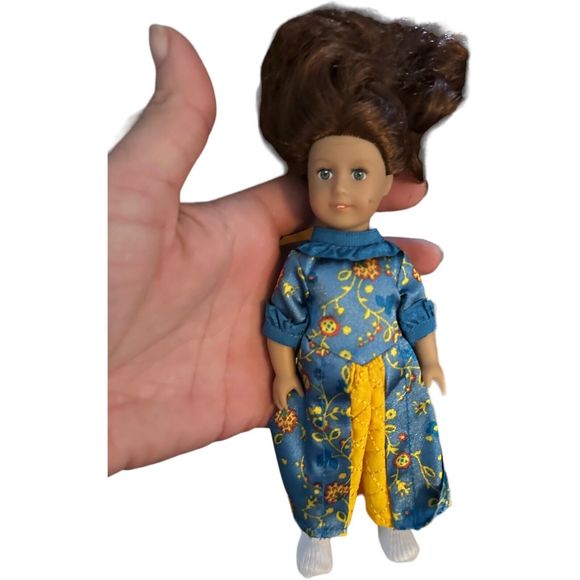 American Girl Mini Doll 6" Small Felicity Merriman Green Eyes Blue Dress - Picture 4 of 15